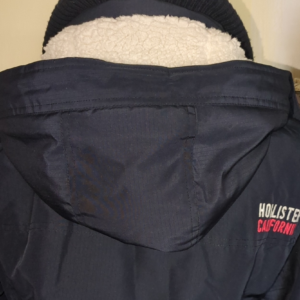 Hollister Navy Ski Ladies Jacket with High Collar - Picture 9 of 10